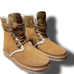 Kookaburra by UGG Avery Tall Boot Sz 6 🔥EUC🔥 Like New Condition​